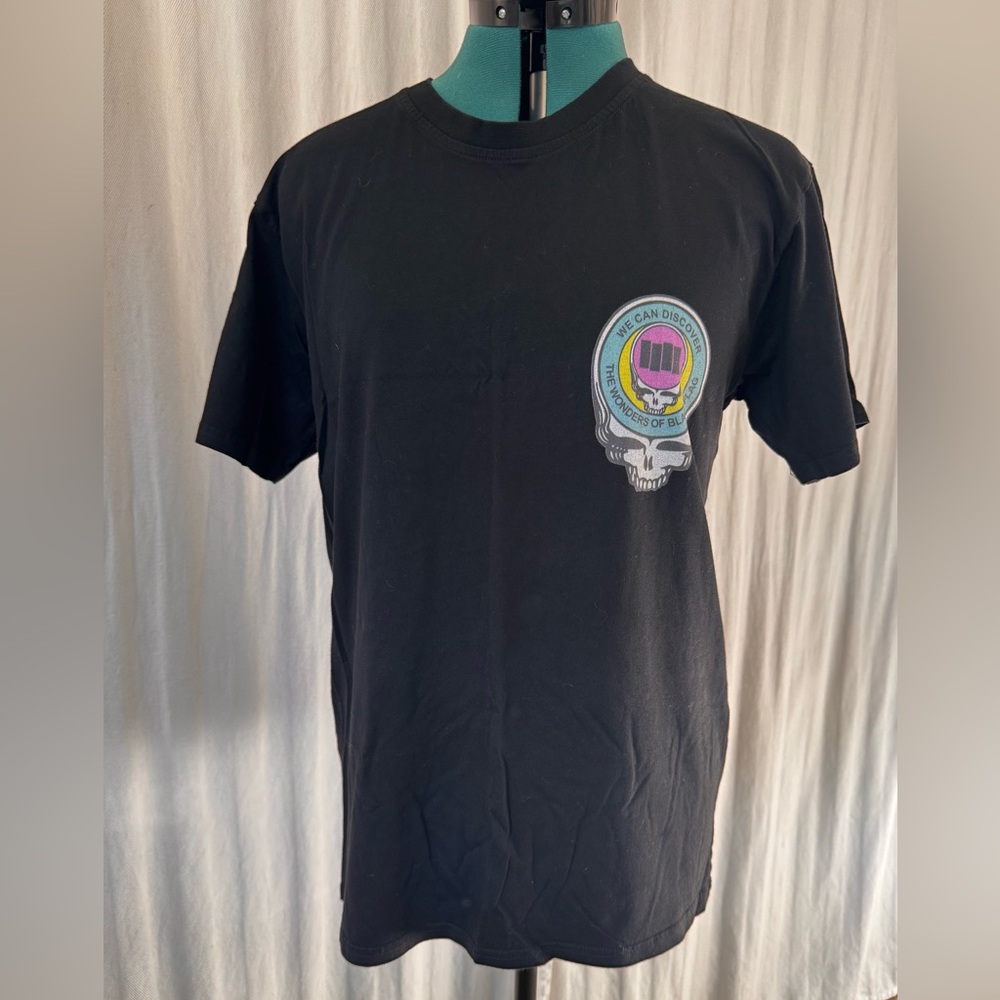 Black Graphic Crewneck T-Shirt with Skull Emblem
